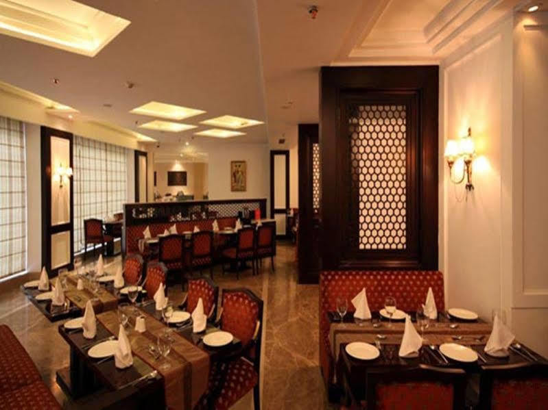 Country Inn & Suites By Radisson, Delhi Satbari New Delhi Exteriör bild