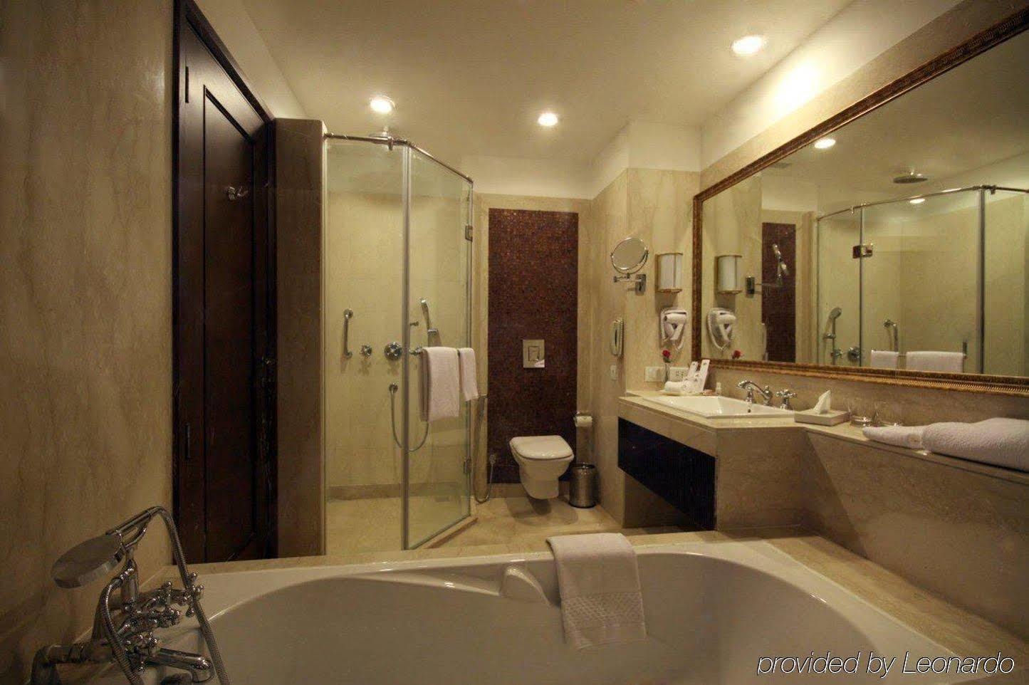 Country Inn & Suites By Radisson, Delhi Satbari New Delhi Exteriör bild